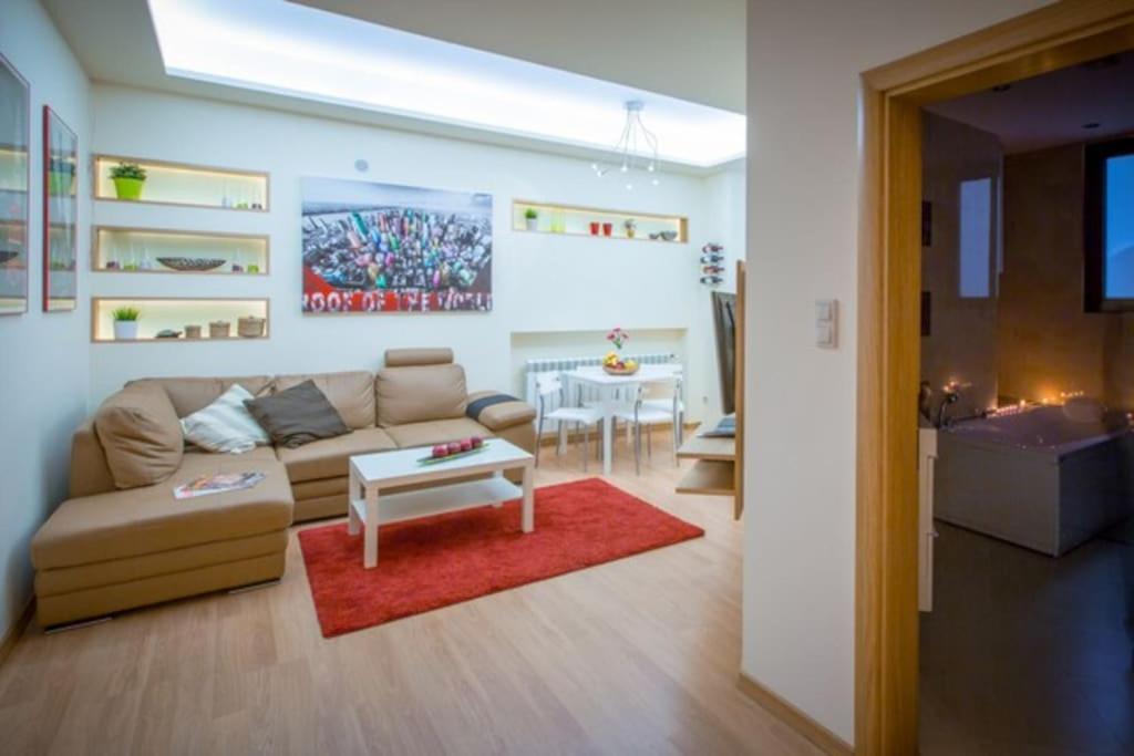 High Tech - Luxurious Apartment Sofia Luaran gambar