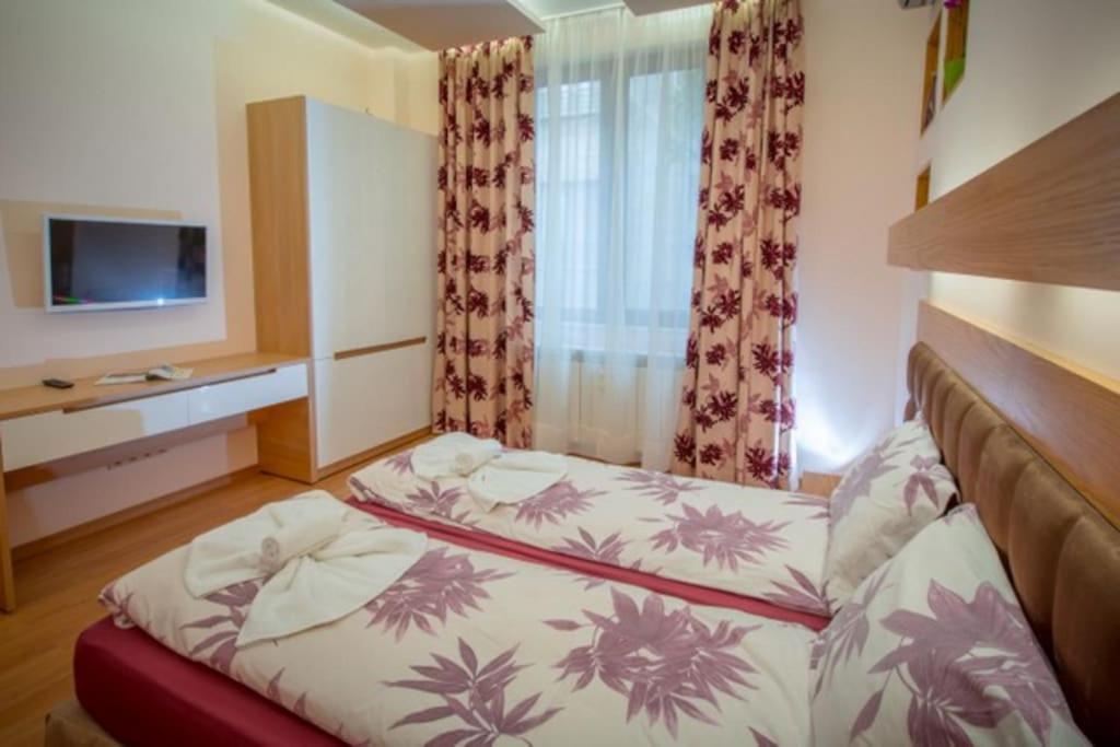 High Tech - Luxurious Apartment Sofia Luaran gambar