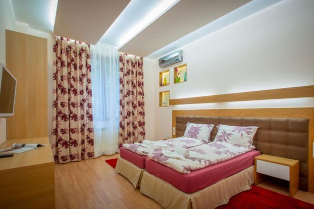 High Tech - Luxurious Apartment Sofia Luaran gambar